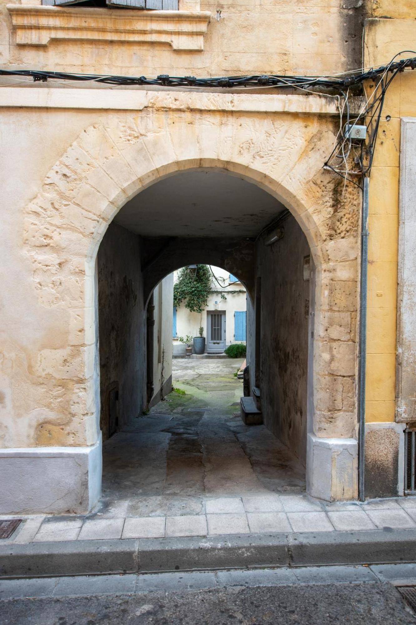 L'Impasse - Maison Proche Des Arenes Arlés Exterior foto